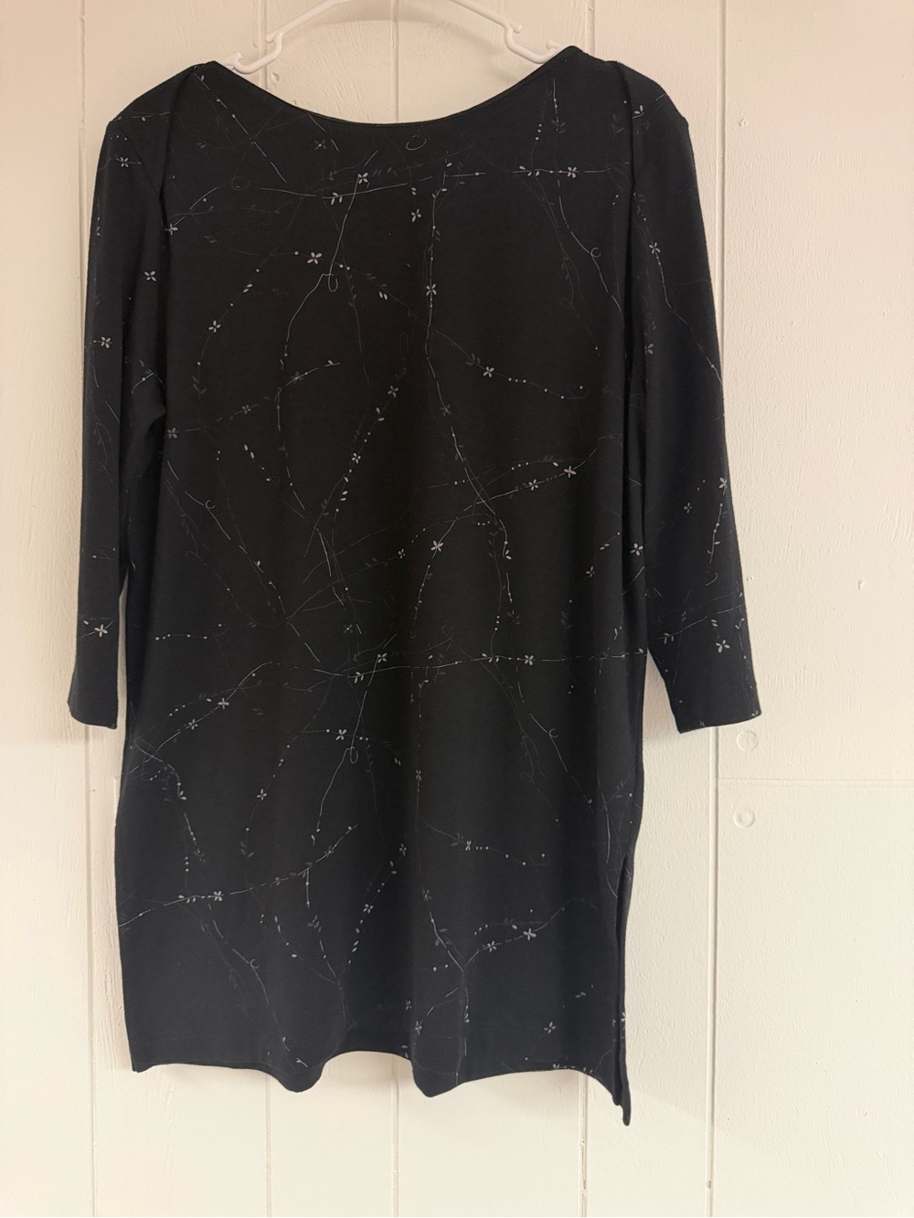Tyler Boe Black Long-Sleeve Shift Dress with Floral Print- Size L NWT